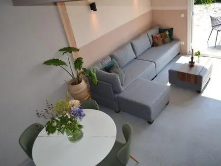 Prive In Een Bosrijke Omgeving Welkom Bij Gastenverblijf Het Ontsnapte Schaap In Jubbega Exterior photo